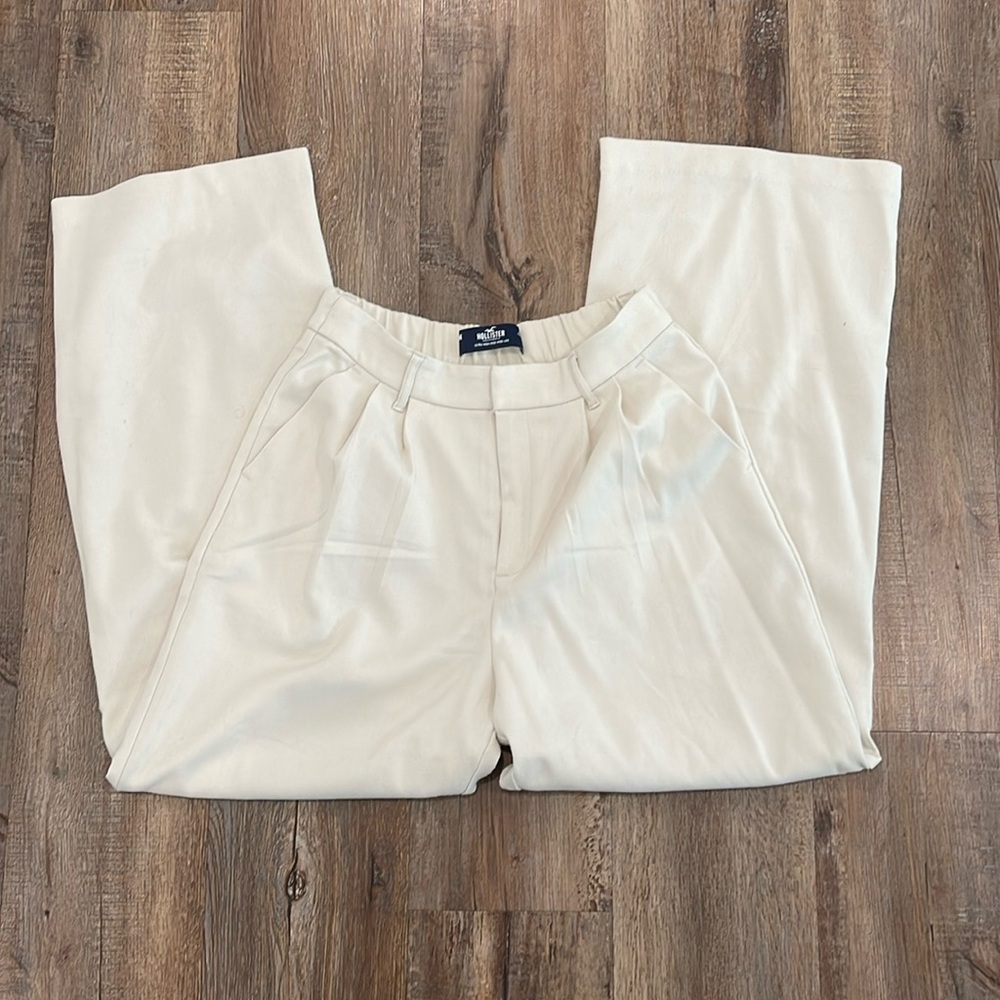 Wide leg ultra high rise trousers